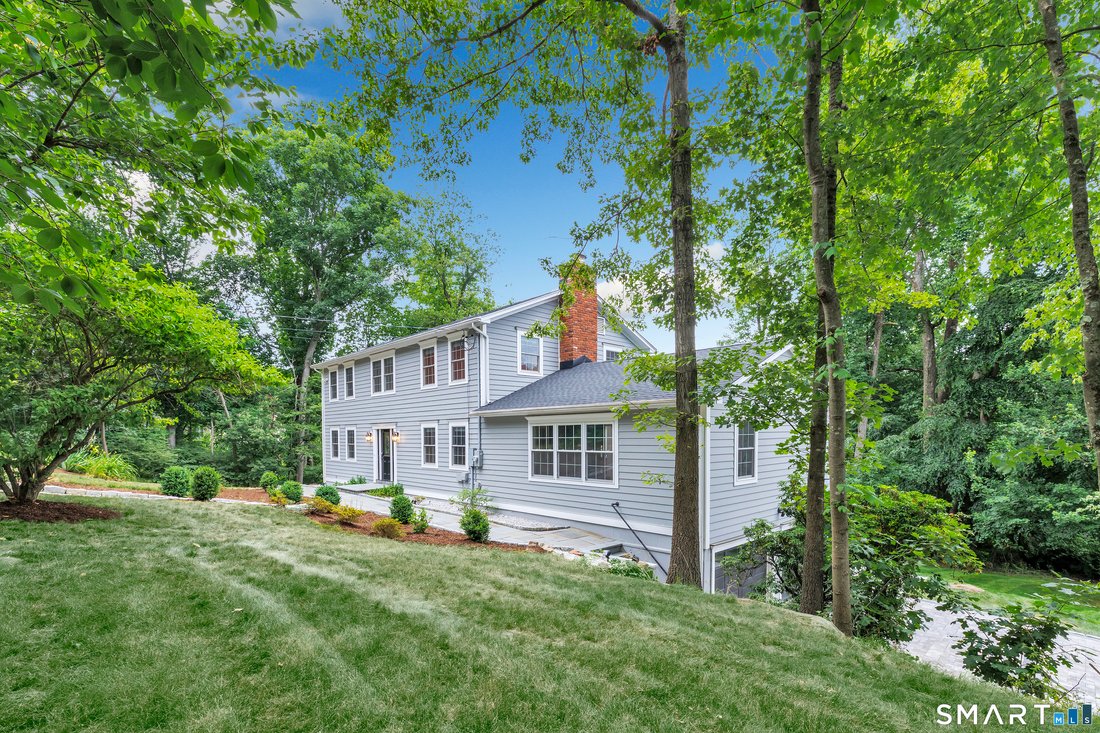 House in Trumbull, Connecticut, United States 3 - 18296318