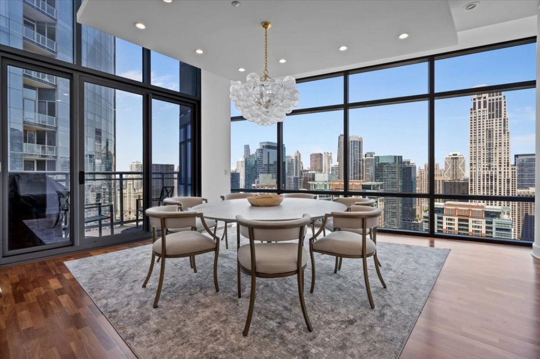 House in Chicago, Illinois, United States 4 - 18296204