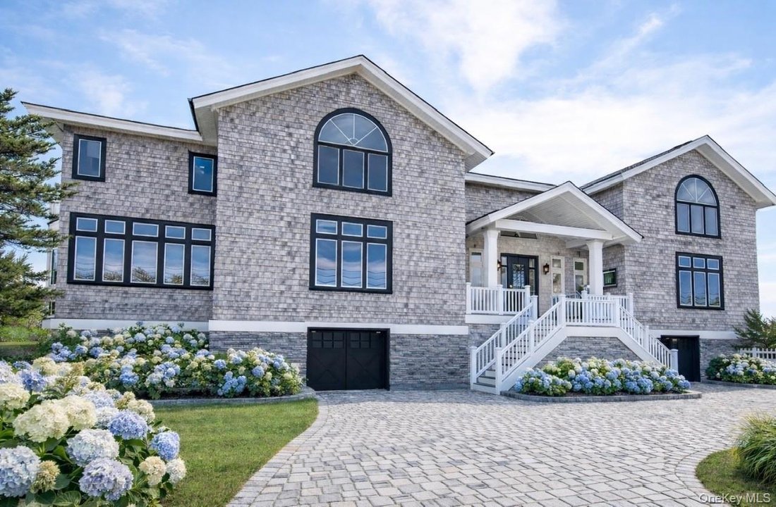 House in Westhampton, New York, United States 1 - 16978433