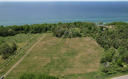 Land in Montague, Michigan, United States 1