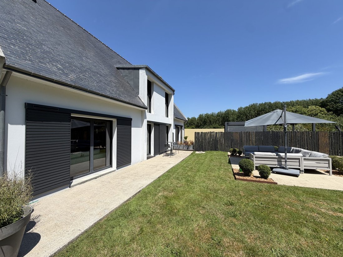 Estate in Pleuven, Brittany, France 1 - 18296644