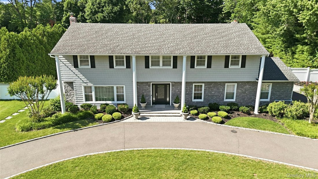 House in Halesite, New York, United States 3 - 18296742
