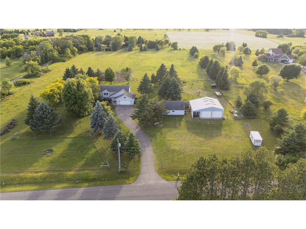 House in Somerset, Wisconsin, United States 1 - 18296608