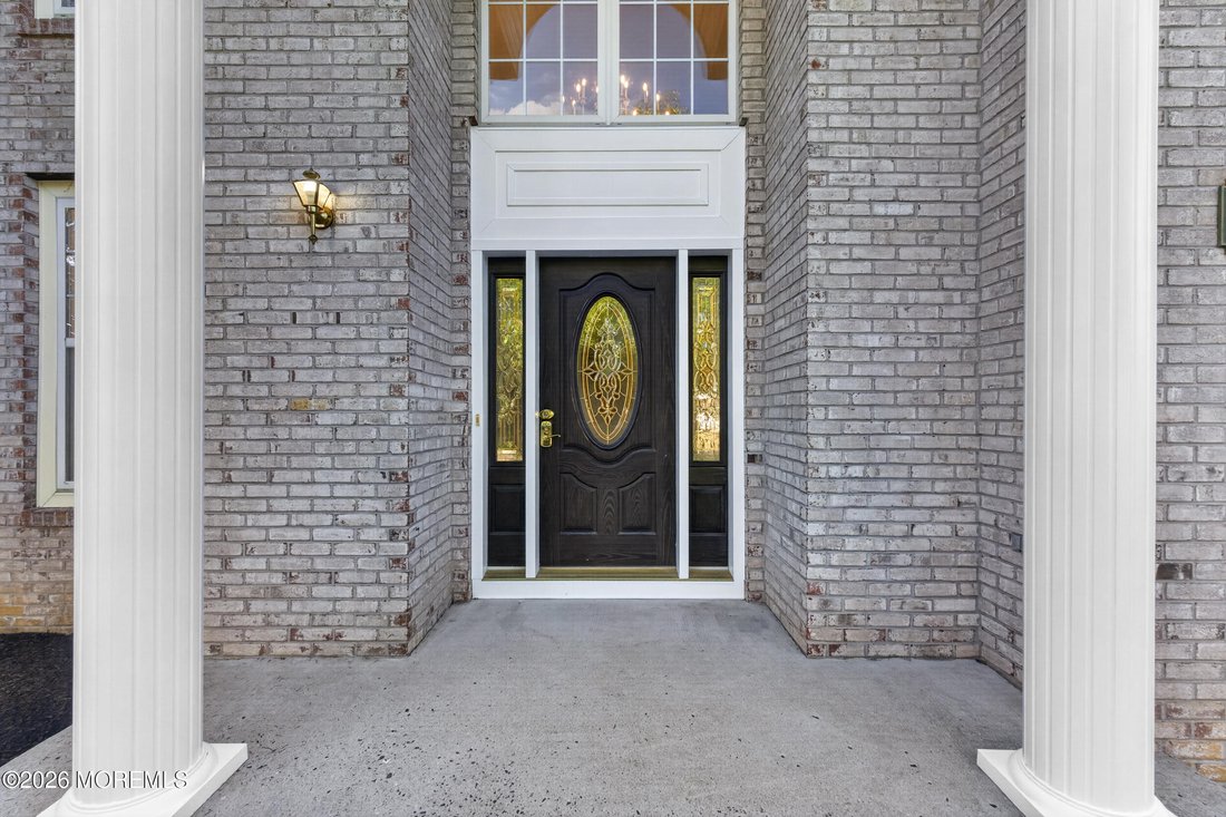 House in Freehold Township, New Jersey, United States 4 - 18296559