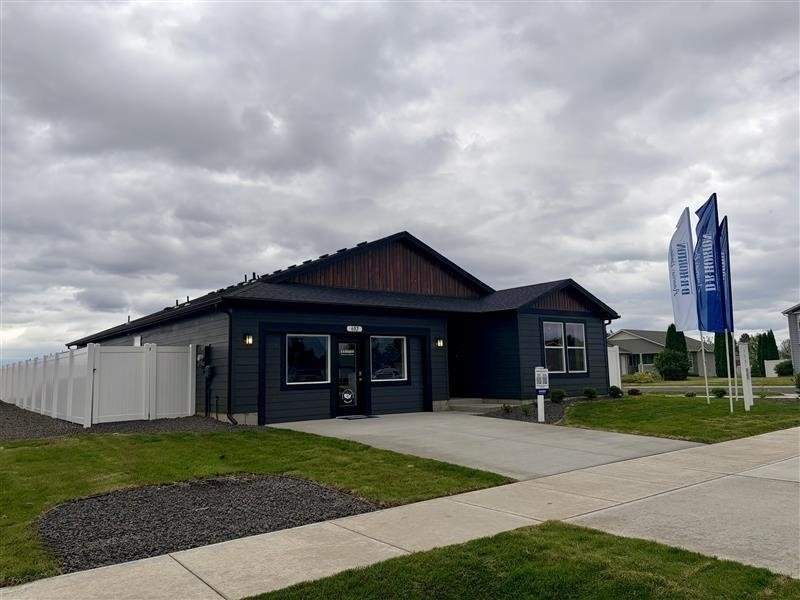 House in Deer Park, Washington, United States 2 - 18296544