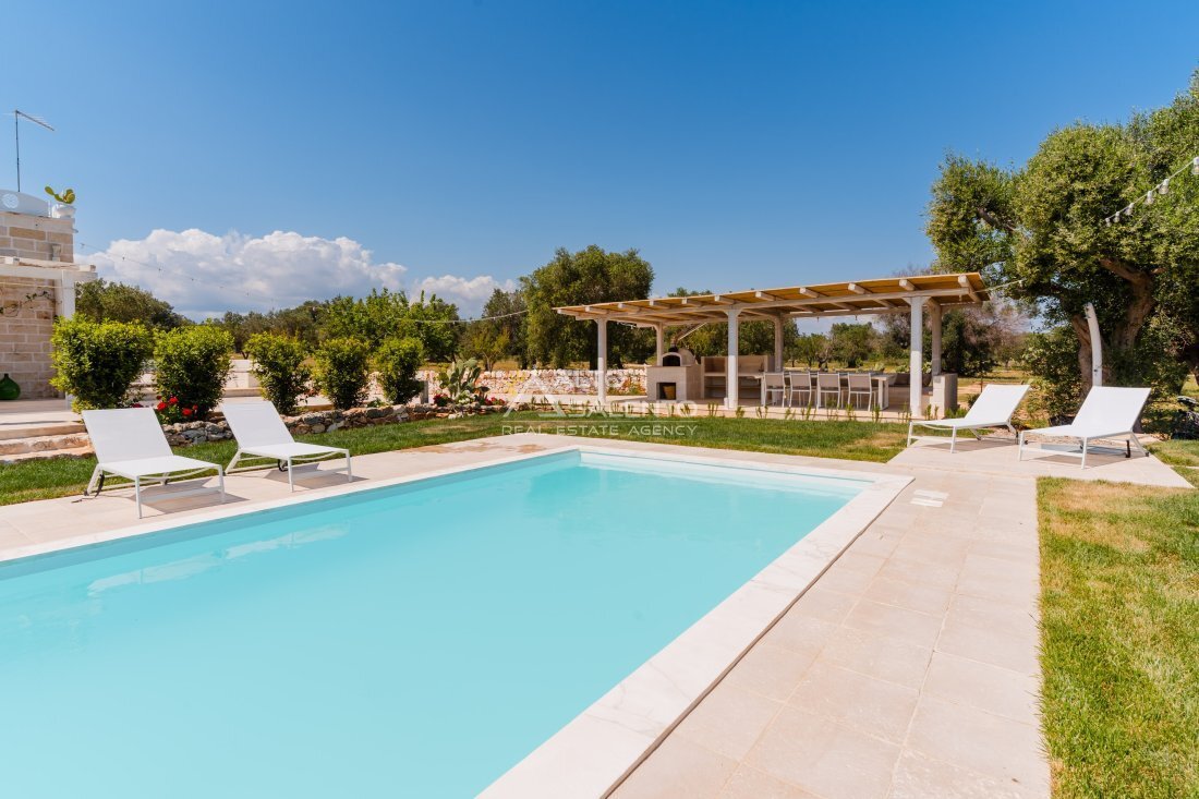 Estate in Carovigno, Apulia, Italy 4 - 16623921