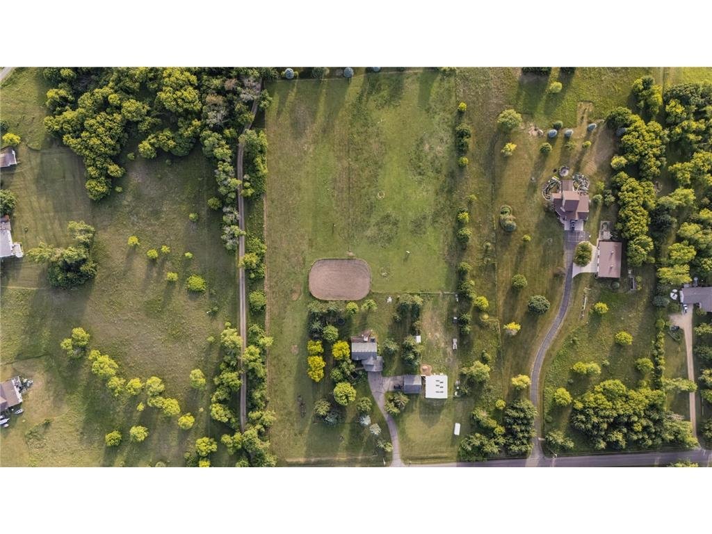 House in Somerset, Wisconsin, United States 4 - 18296608