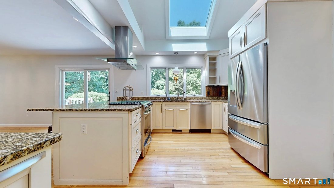 House in Bethany, Connecticut, United States 4 - 18276965