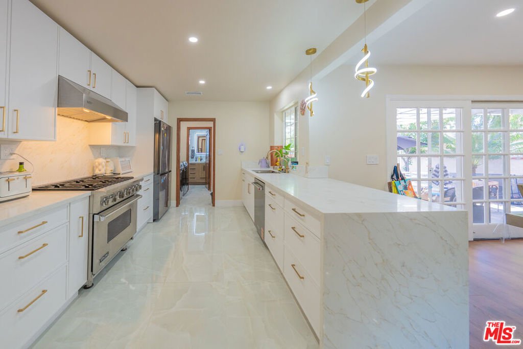 House in Los Angeles, California, United States 5 - 18296697