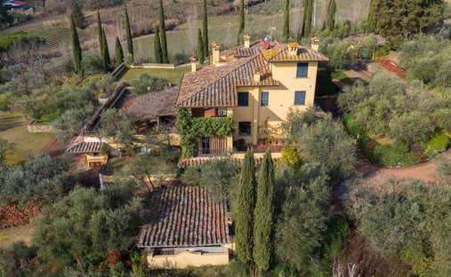 Villa a Centro - La Rocca, Carmignano, Toscana 1