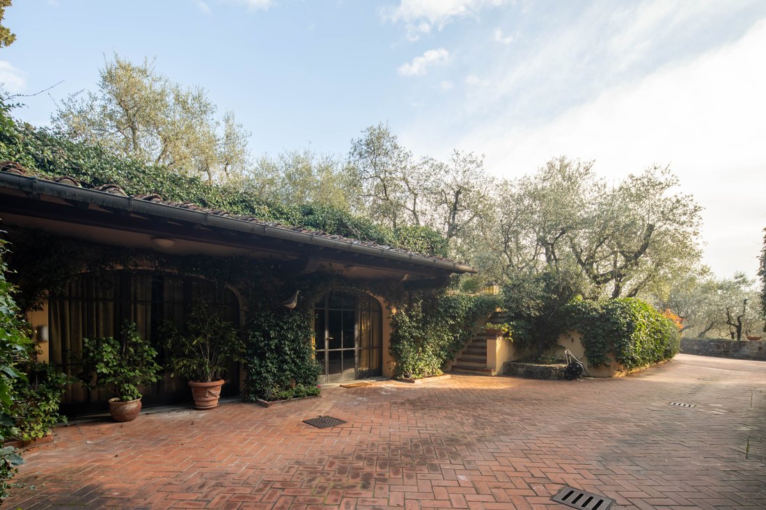 Villa in Center - La Rocca, Comeana, Tuscany 5 - 18296708