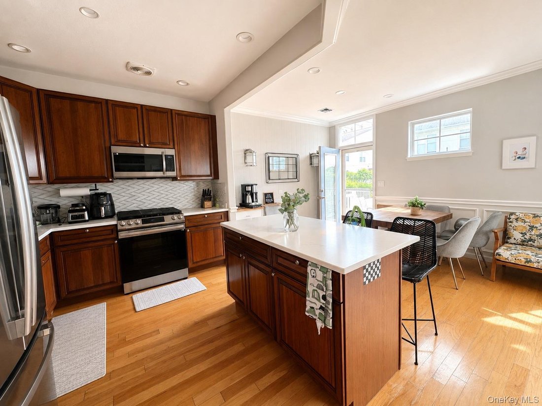 House in New York, New York, United States 4 - 18296709
