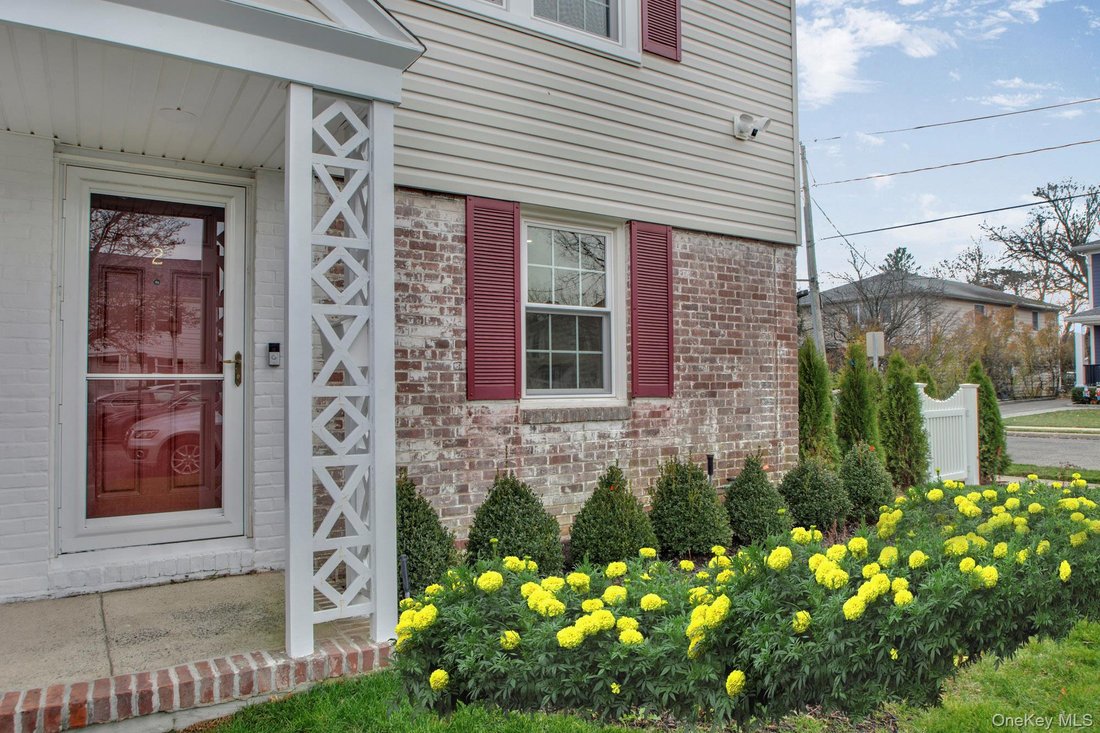 House in Manhasset, New York, United States 2 - 18296721