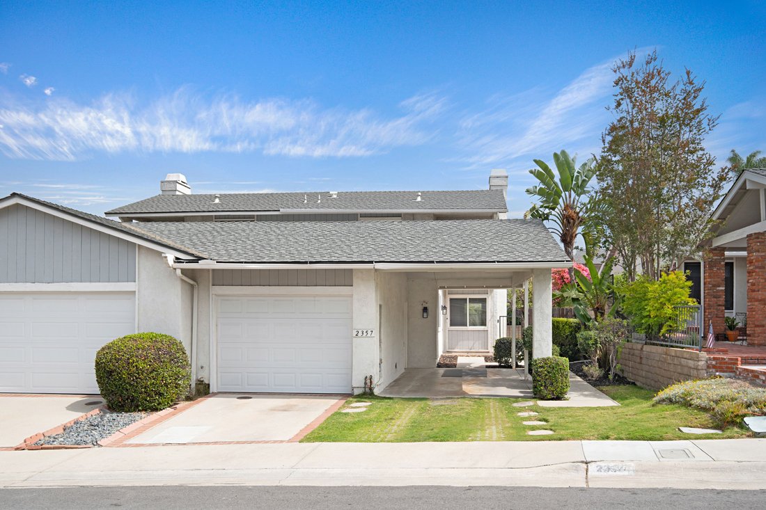 Brea, California, United States 3 - 18296412