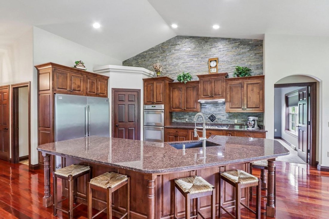 House in Lake Mills, Wisconsin, United States 3 - 18203249