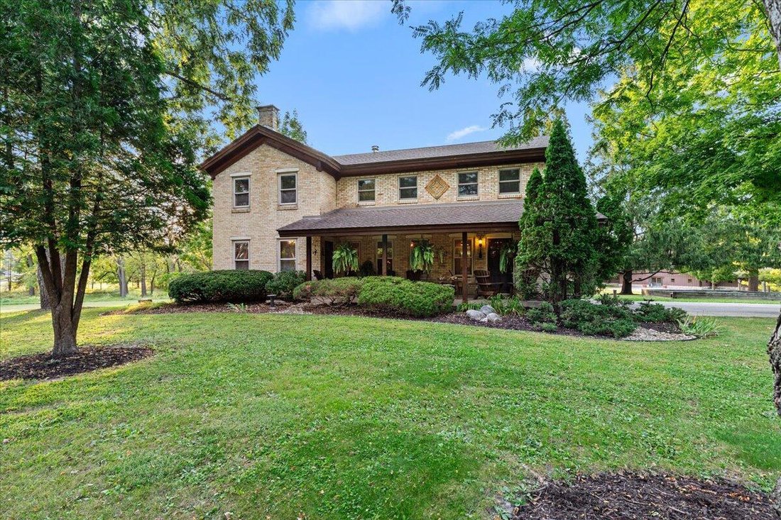 House in Spring Prairie, Wisconsin, United States 1 - 18296501