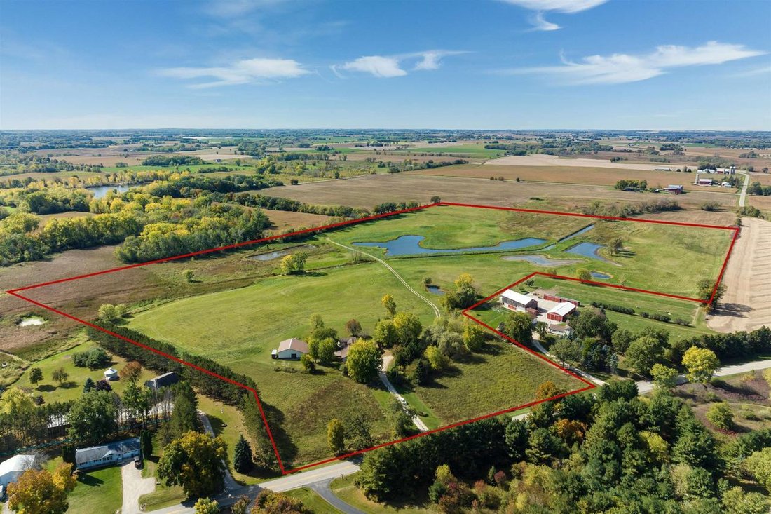 House in Pickett, Wisconsin, United States 1 - 18296607