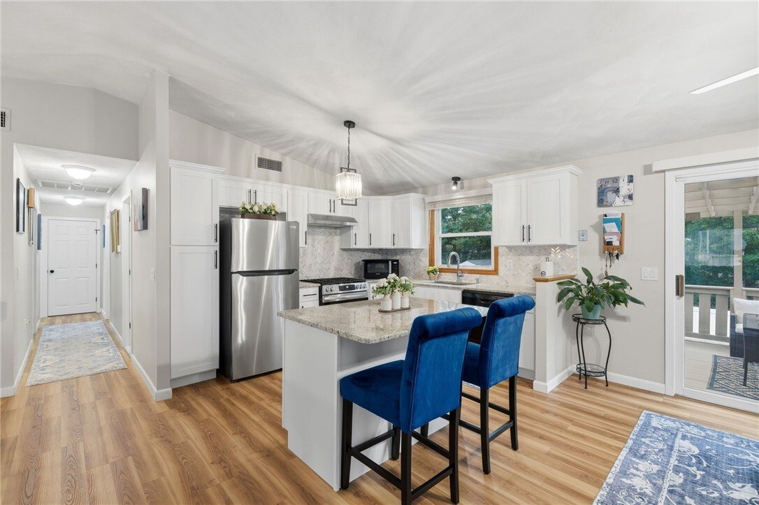 House in Cranston, Rhode Island, United States 5 - 18296580