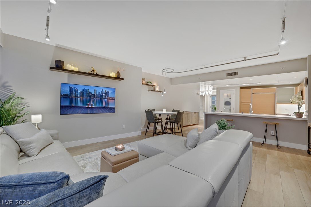 House in Las Vegas, Nevada, United States 4 - 18296668