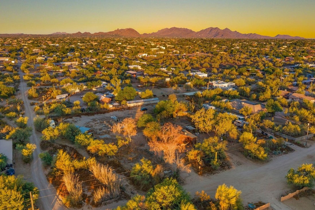 Land in Carefree, Arizona, United States 1 - 18296776