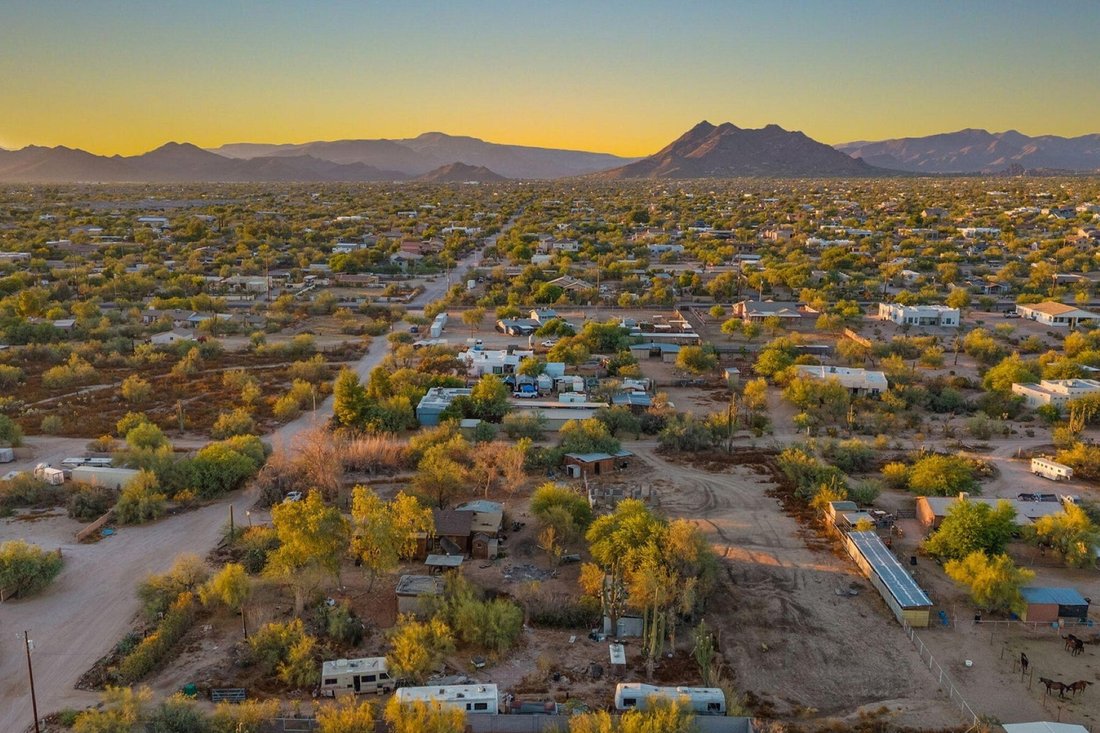 Land in Carefree, Arizona, United States 2 - 18296776