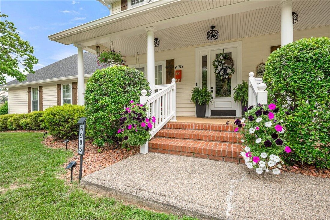 House in Williamsburg, Kentucky, United States 1 - 18296446