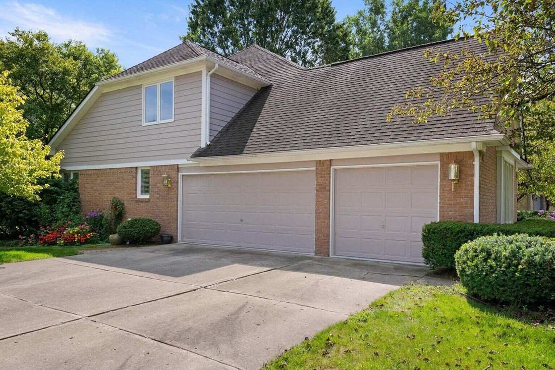 House in Troy, Michigan, United States 4 - 18296477