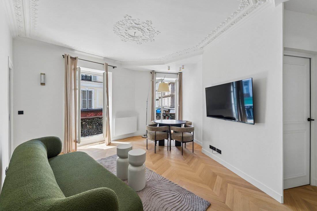 Apartment in Amiraux-Simplon-Poissonniers, Paris 18e Arrondissement, Paris 4 - 18296651