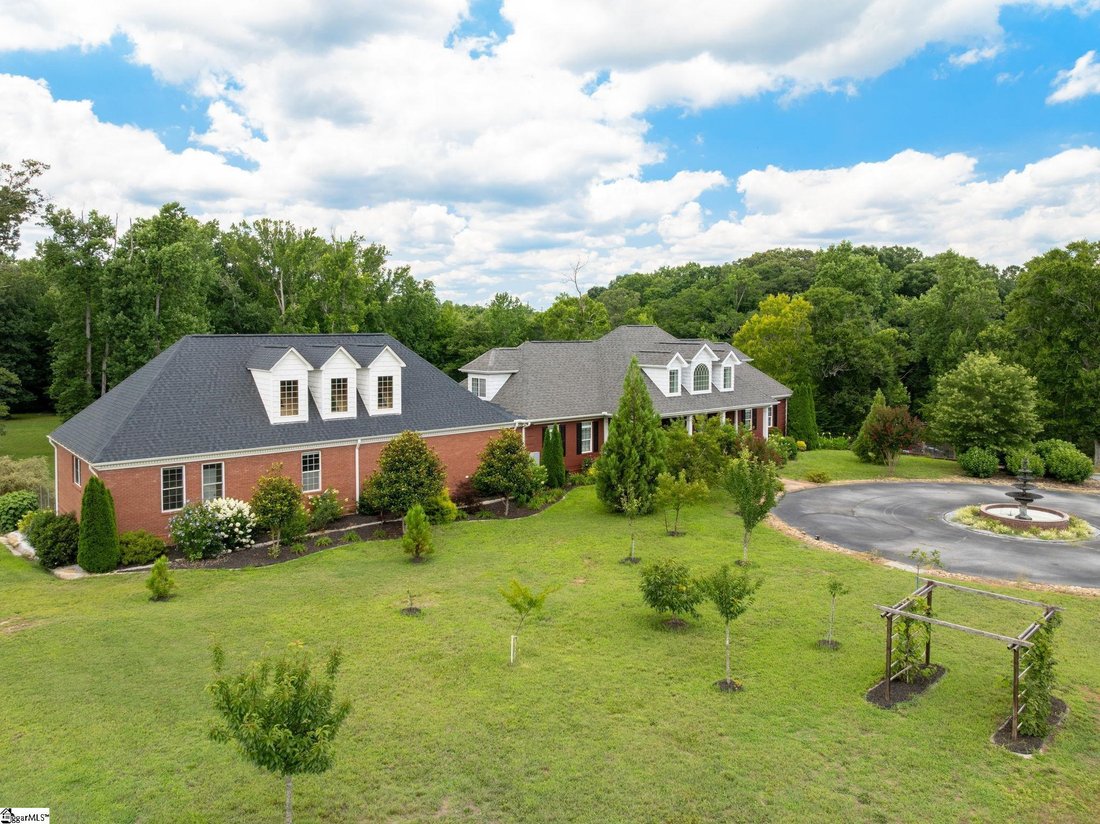 House in Greenville, South Carolina, United States 2 - 18296474