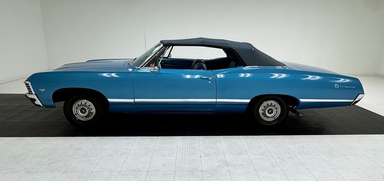 Cabriolet in Morgantown, United States 3 - 18296813