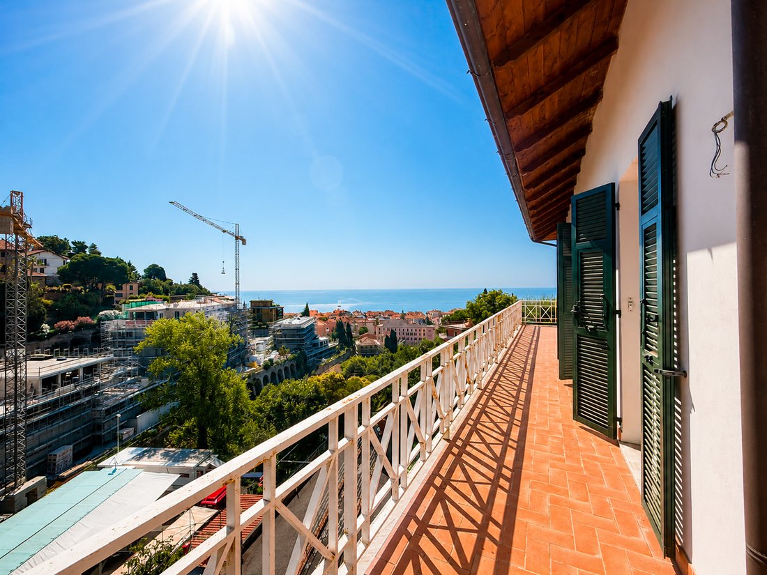 Apartment in Central Hill, Alassio, Liguria 1 - 18296802