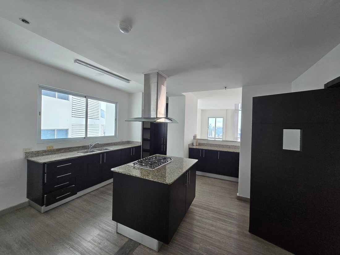 Apartment in San Miguelito, Coclé Province, Panama 1 - 18296806