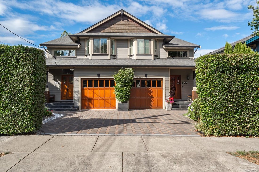 House in Victoria, British Columbia, Canada 1 - 18297022