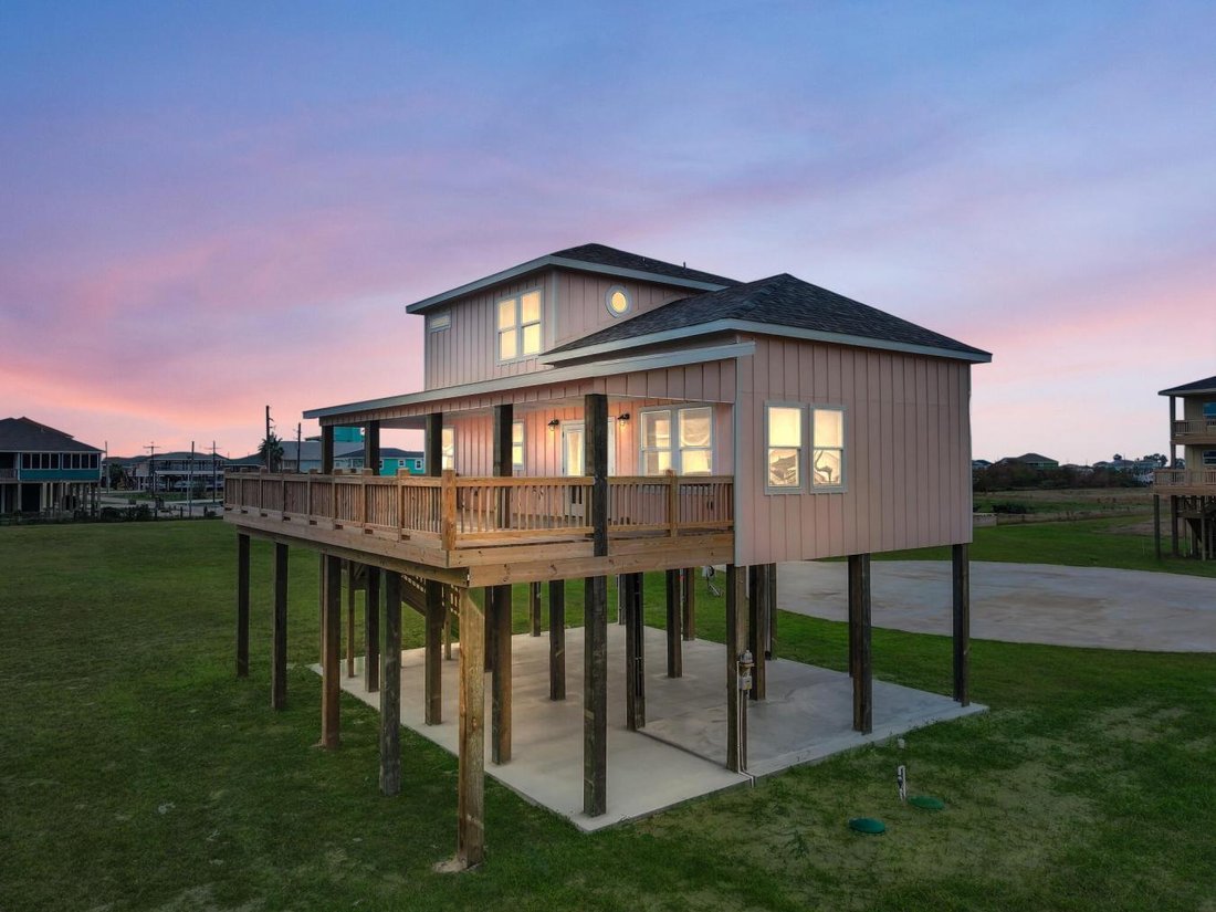 House in Bolivar Peninsula, Texas, United States 1 - 15720810