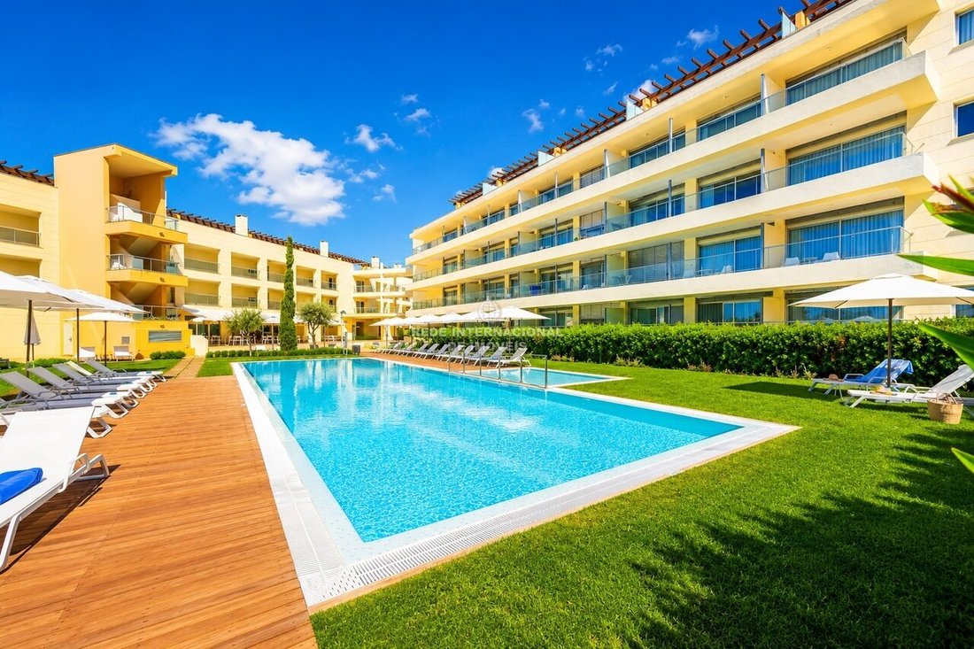 Apartment in Vilamoura, Quarteira, Algarve 1 - 17510015