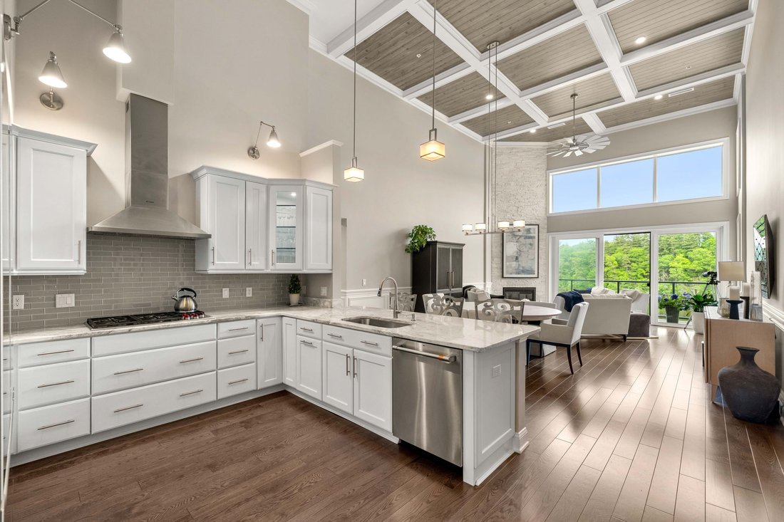 Condo in Amesbury, Massachusetts, United States 5 - 18297015