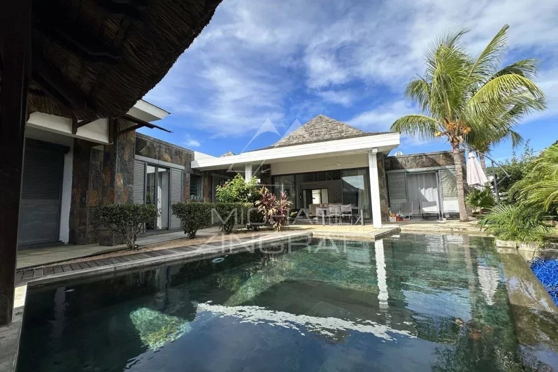 Villa in Grand Baie, Rivière du Rempart District, Mauritius 1 - 18296922