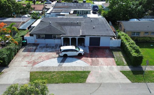 House in Hialeah, Florida, United States 1
