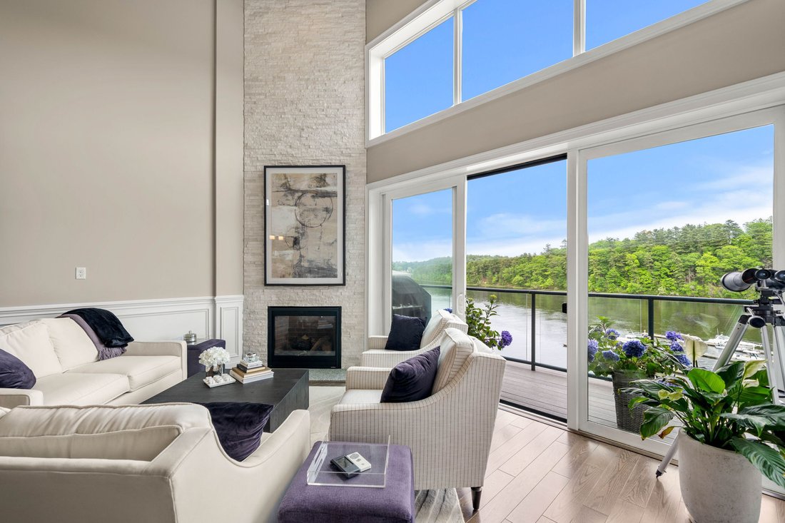 Condo in Amesbury, Massachusetts, United States 1 - 18297015