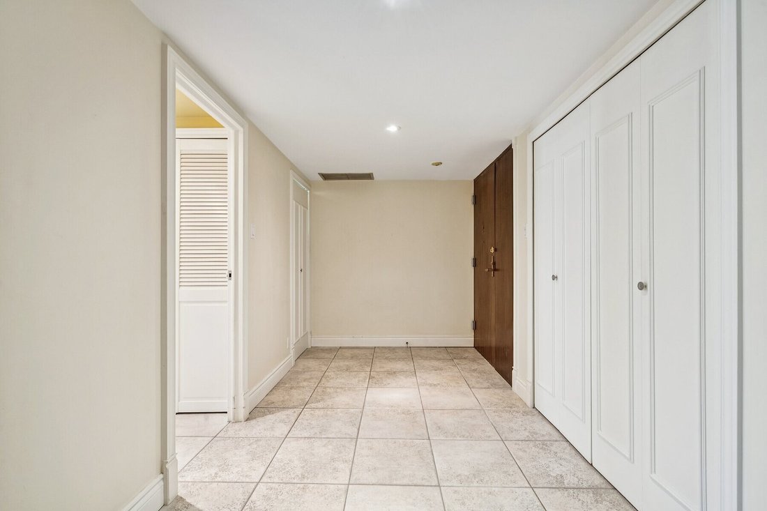Condo in Montréal, Quebec, Canada 5 - 18296885