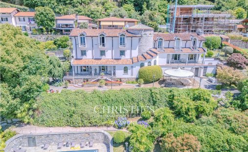 Villa in Verbania, Piedmont, Italy 1