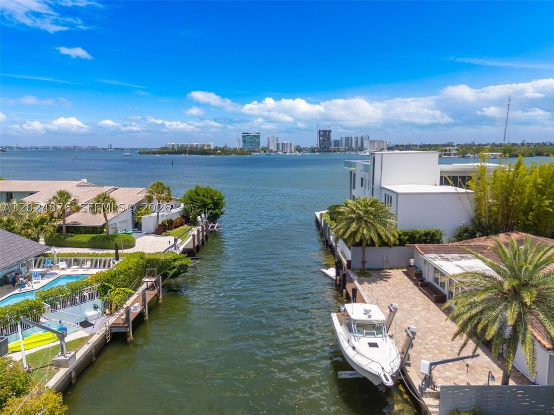 House in Miami, Florida, United States 2 - 18001713