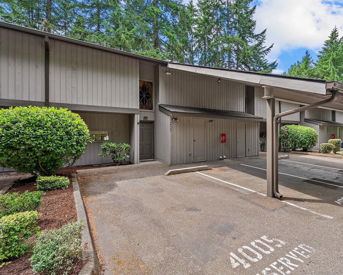 Condo in Bellevue, Washington, United States 1 - 18296839