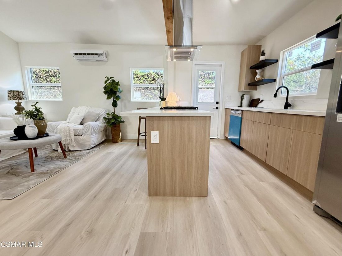 House in Lawndale, California, United States 4 - 18297040