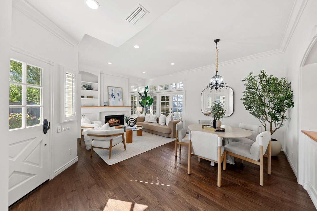 Condo in Newport Beach, California, United States 3 - 18297080