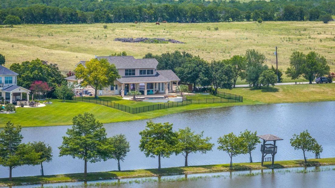 House in Buda, Texas, United States 2 - 17613351