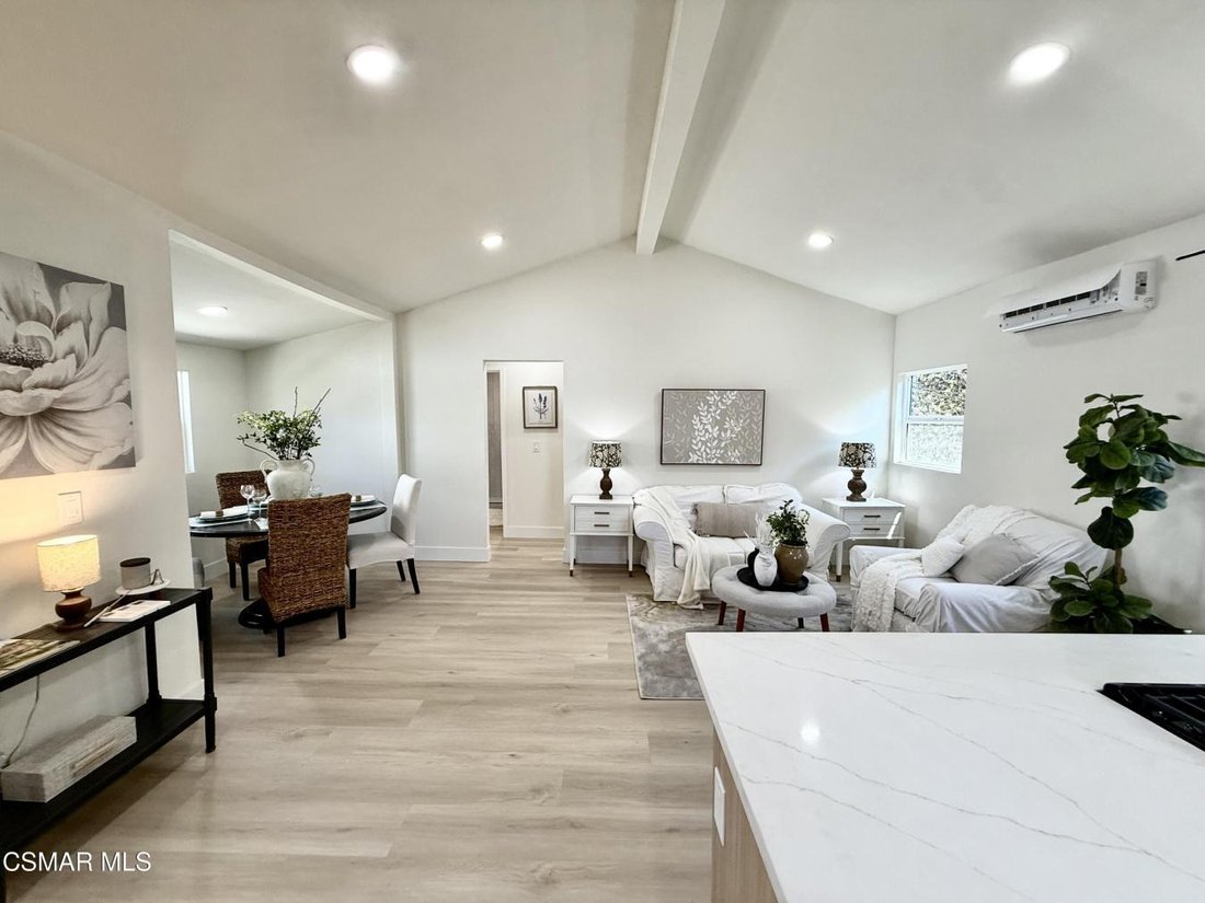 House in Lawndale, California, United States 3 - 18297040