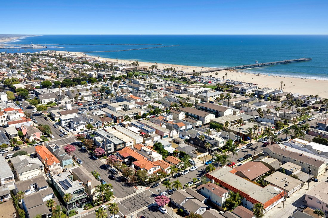 Apartment in Seal Beach, California, United States 1 - 18297101