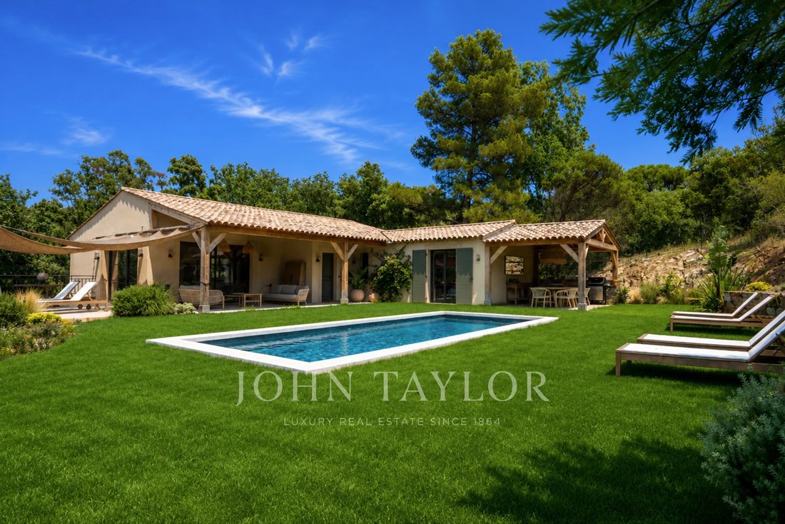 Domaine à La Croix-Valmer, Provence-Alpes-Côte d'Azur, France 1 - 18016925