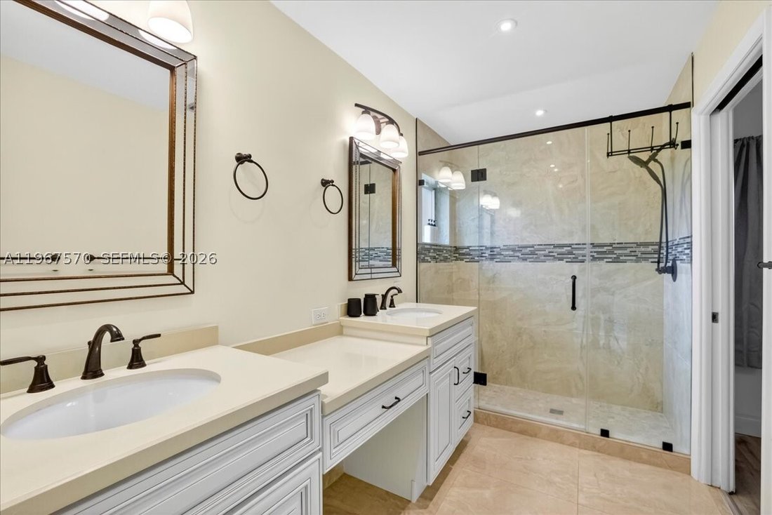 House in Hollywood, Florida, United States 4 - 17246961